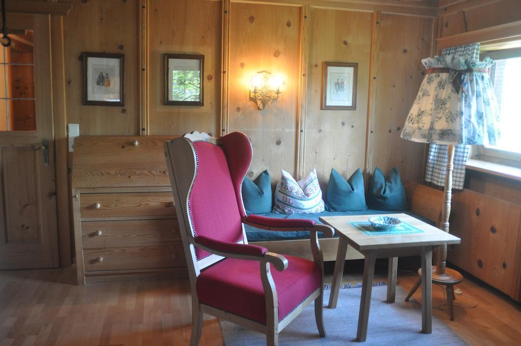 Romantikhotel Almtalhof Grünau im Almtal Quarto foto