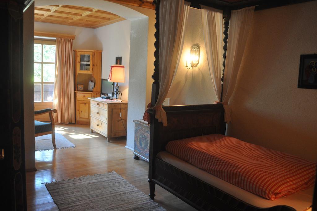 Romantikhotel Almtalhof Grünau im Almtal Quarto foto